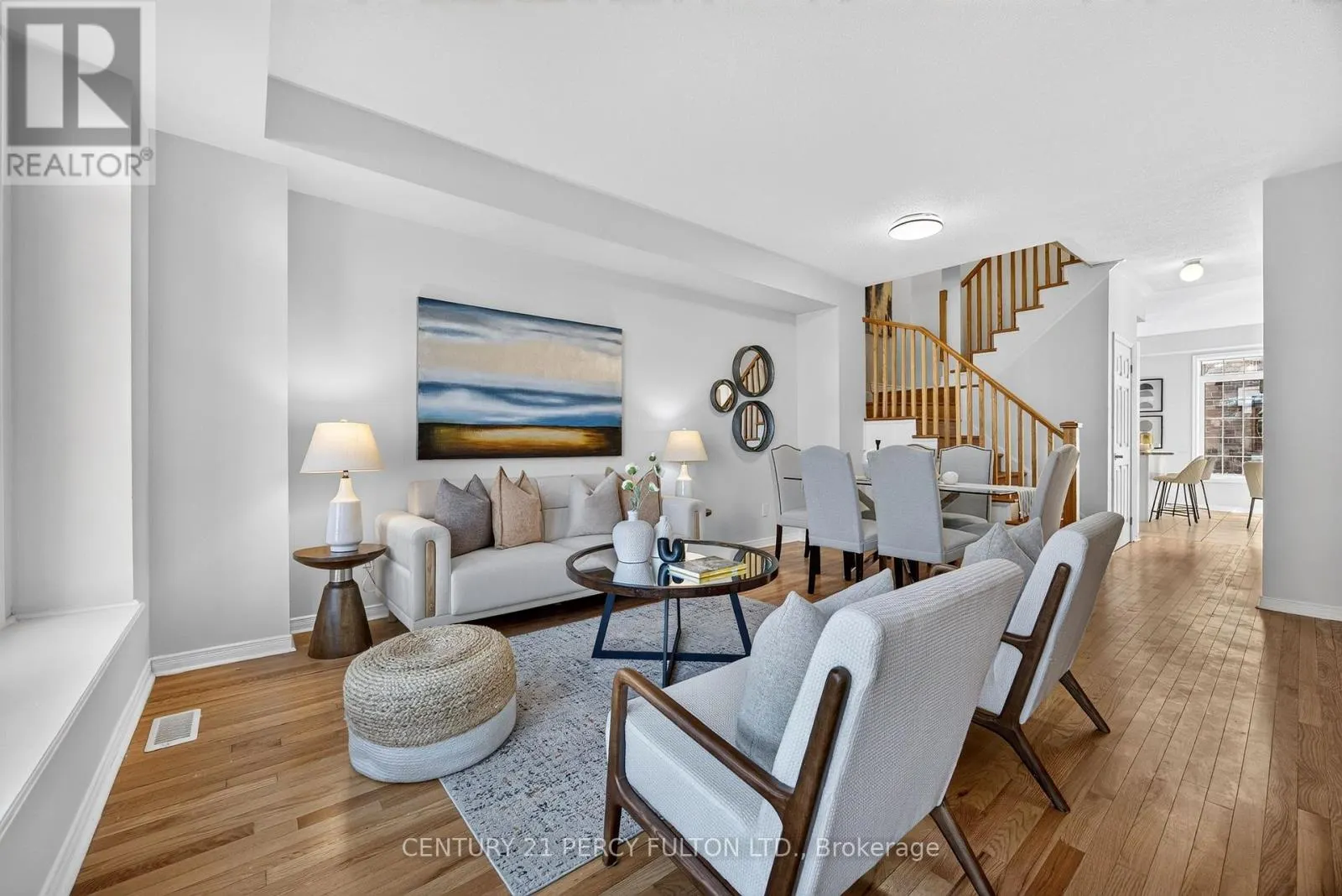 58 HARWOOD AVENUE N