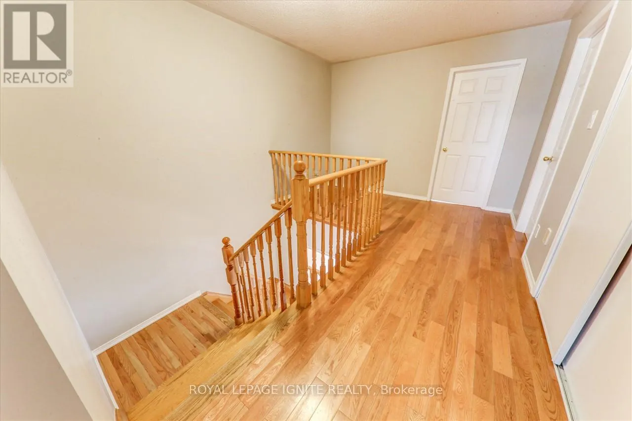 32 TANSLEY CRESCENT