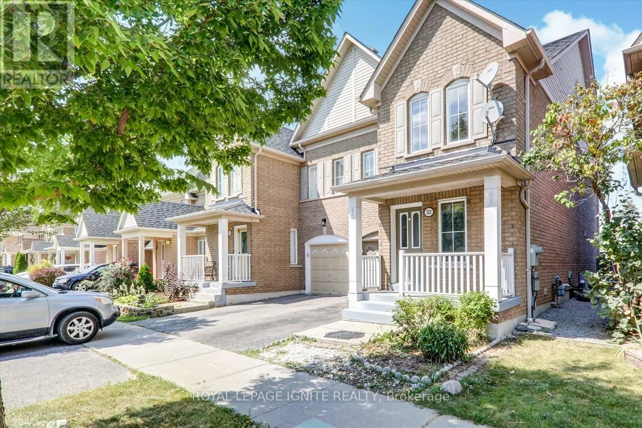 32 TANSLEY CRESCENT