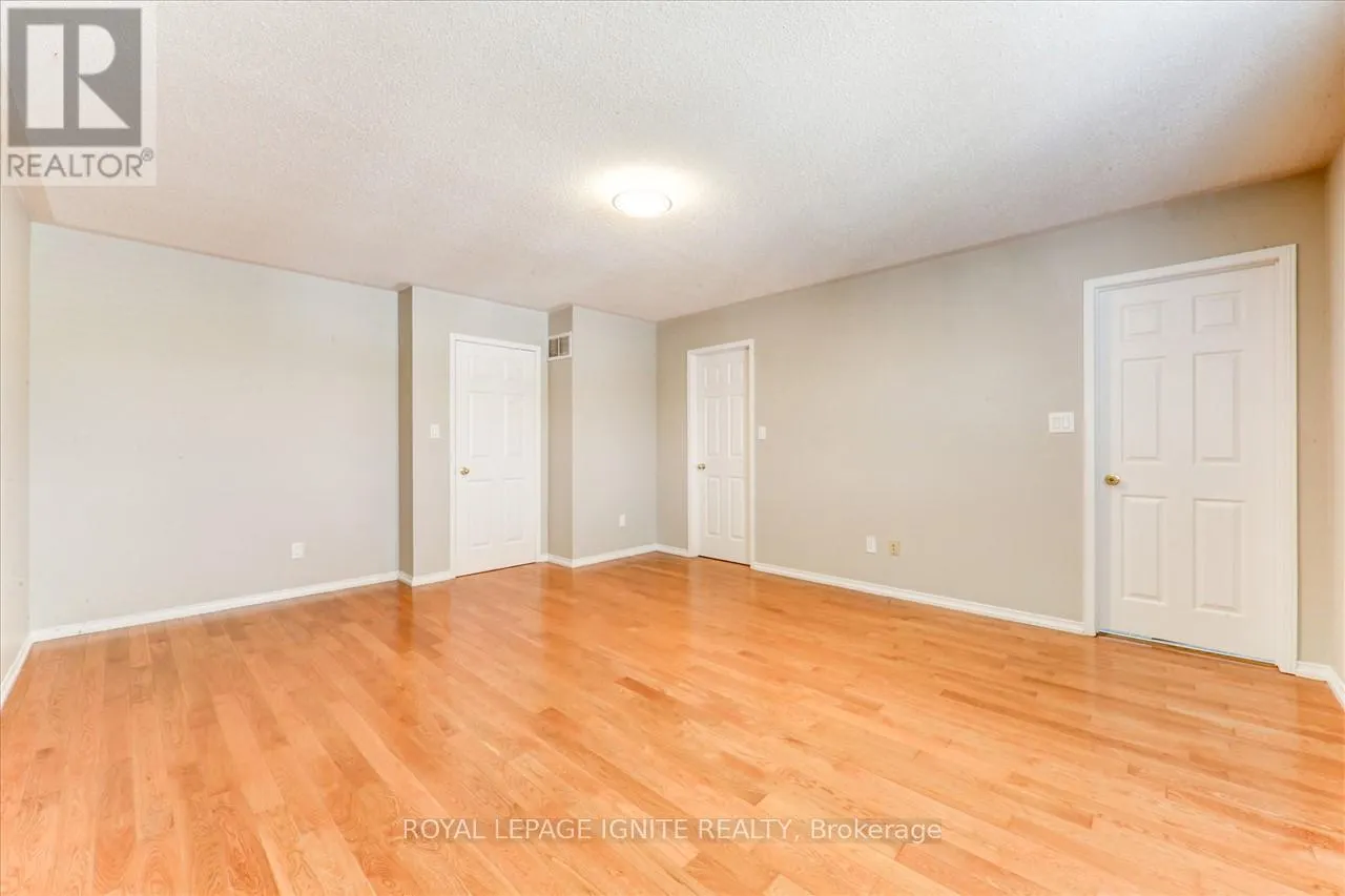32 TANSLEY CRESCENT