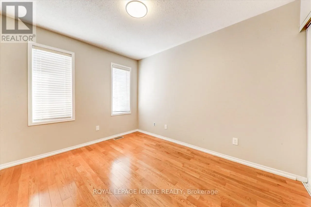 32 TANSLEY CRESCENT