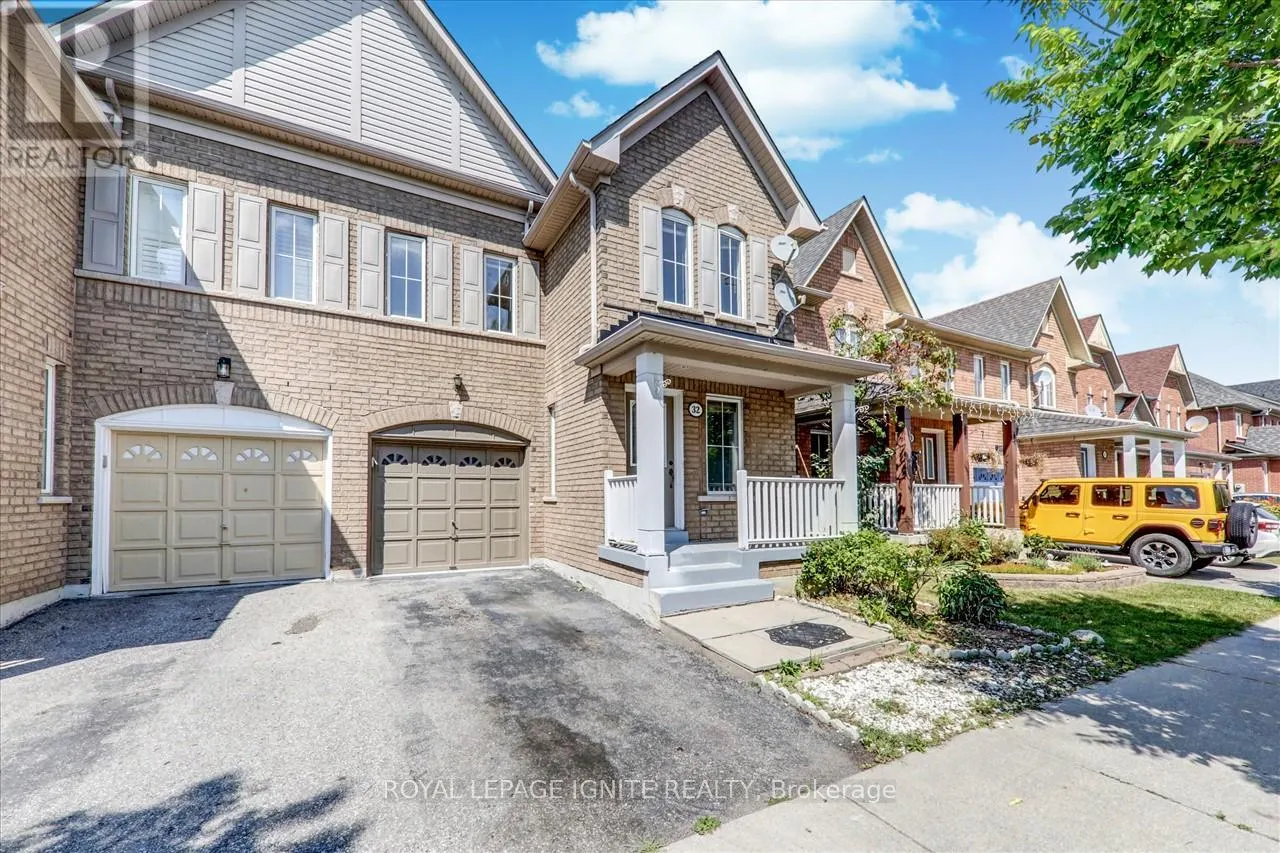 32 TANSLEY CRESCENT