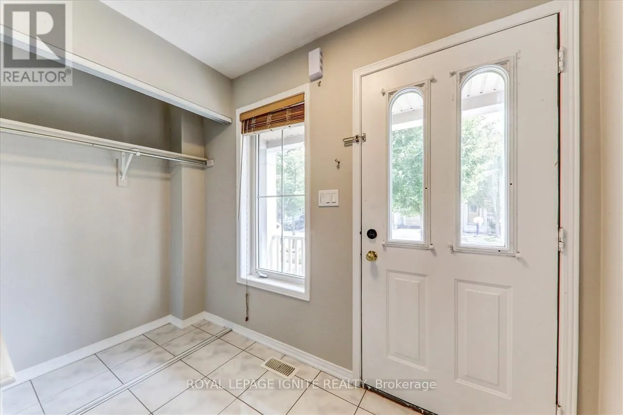 32 TANSLEY CRESCENT