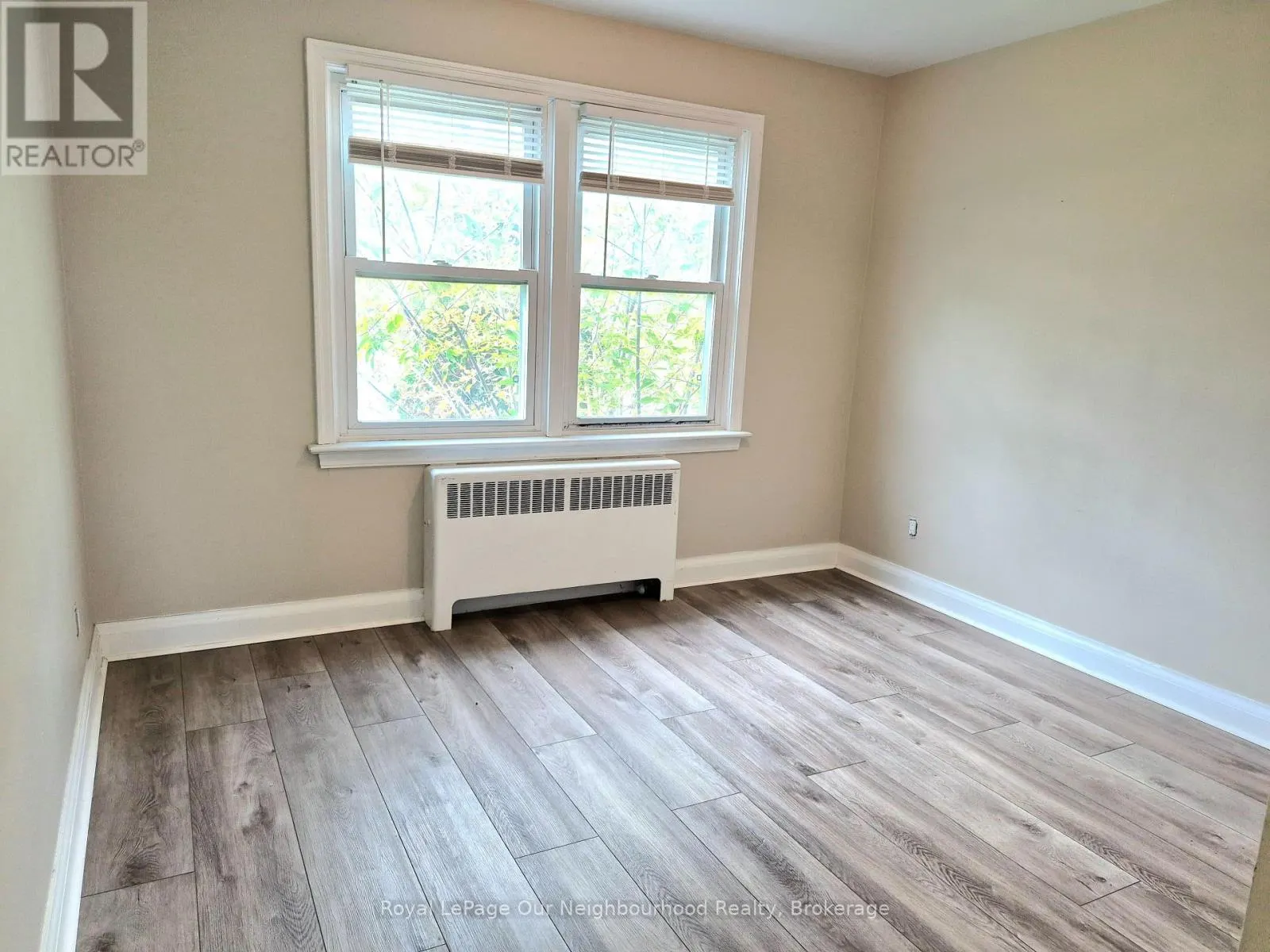 2 - 855 SIMCOE STREET N #2