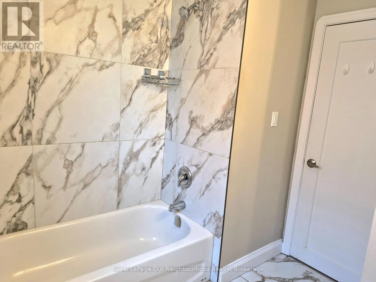 2 - 855 SIMCOE STREET N #2