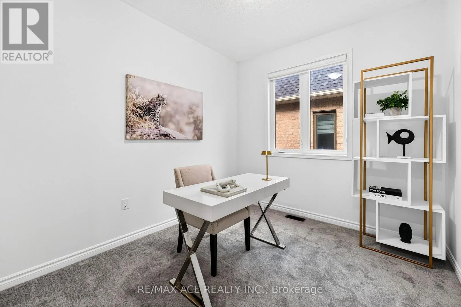 1408 MOCKINGBIRD SQUARE