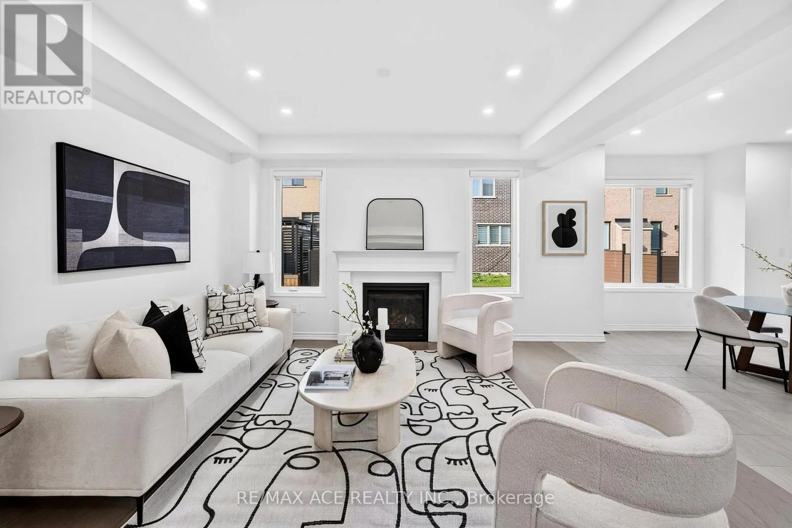 1408 MOCKINGBIRD SQUARE