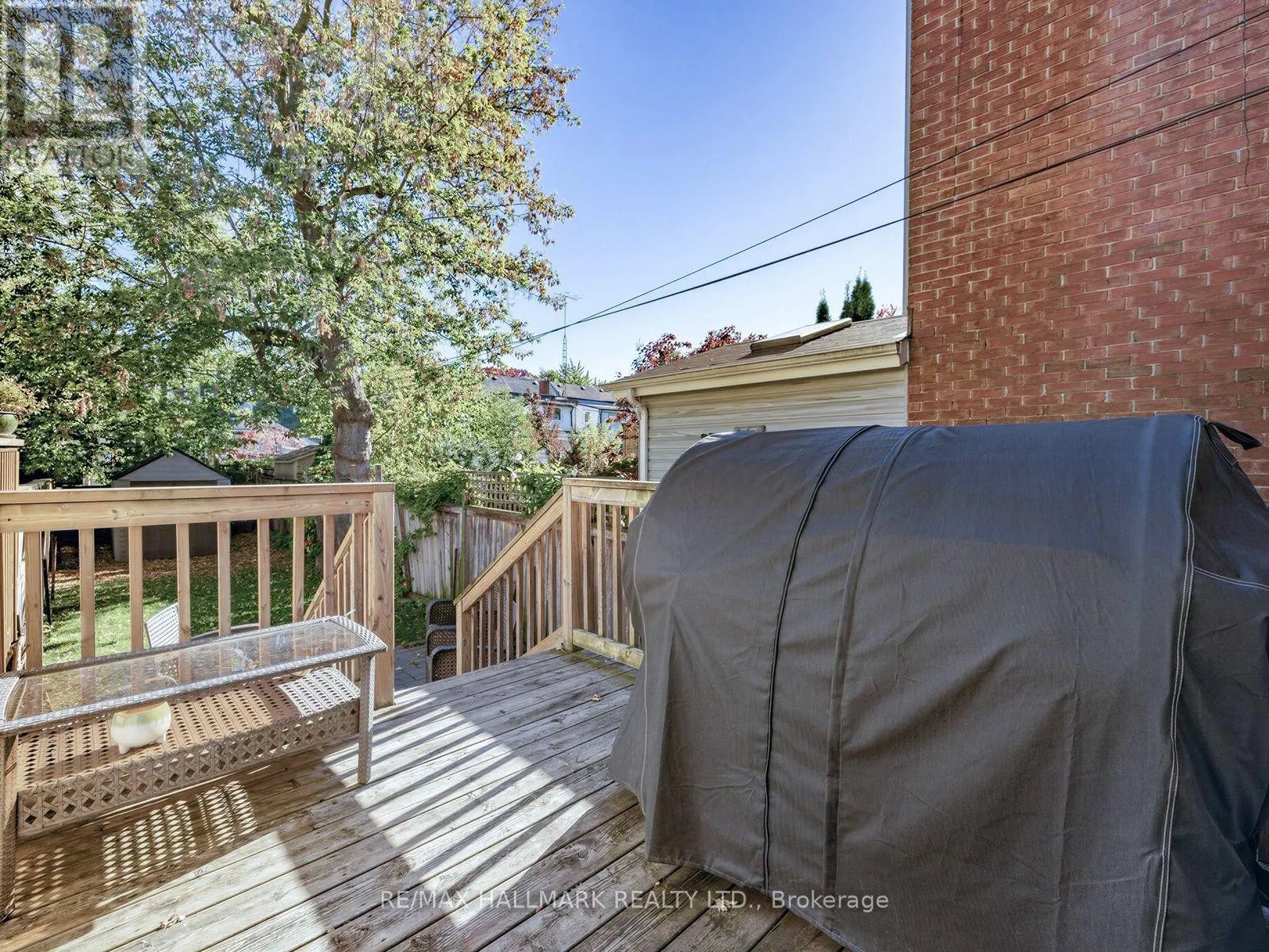 67 AMROTH AVENUE