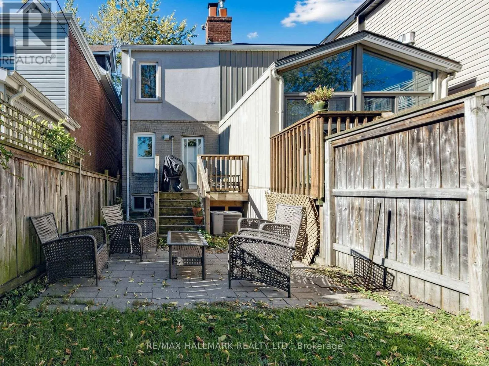 67 AMROTH AVENUE