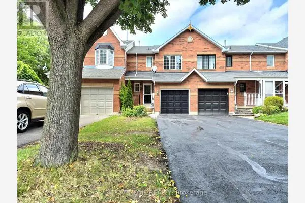 21 MCCULLOCK CRESCENT