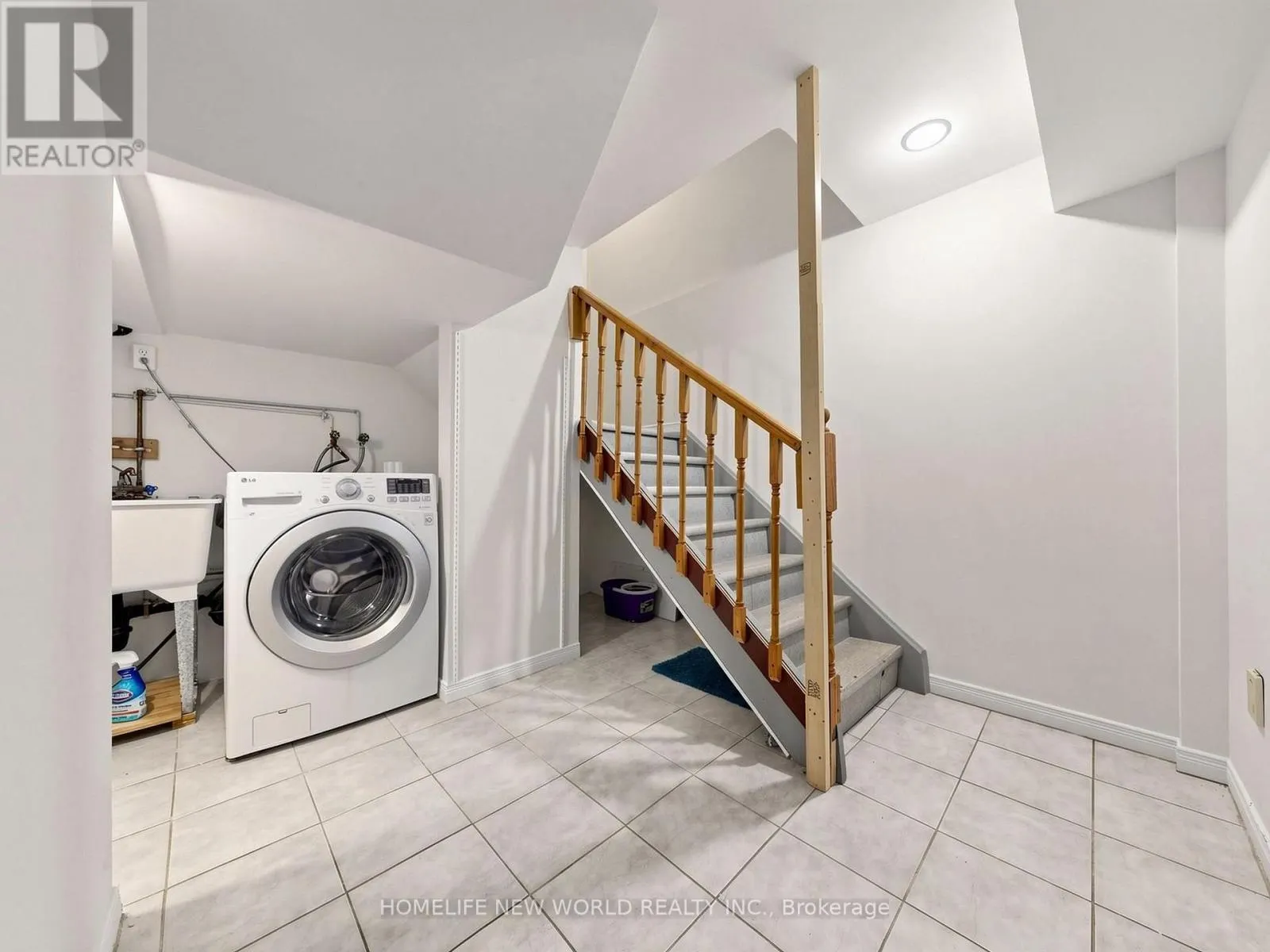 328 PORT ROYAL TRAIL
