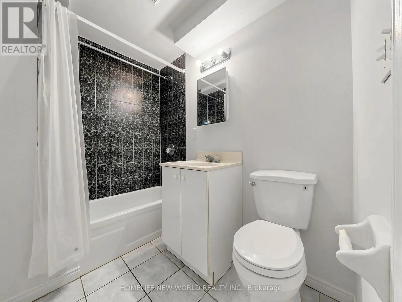 328 PORT ROYAL TRAIL