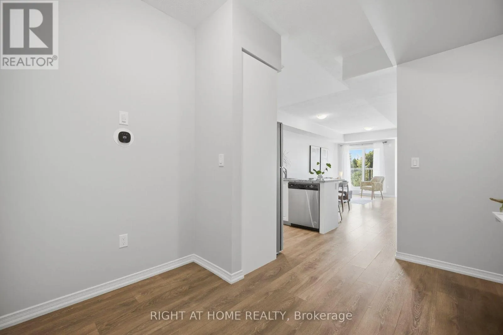 233 - 515 KINGBIRD GROVE