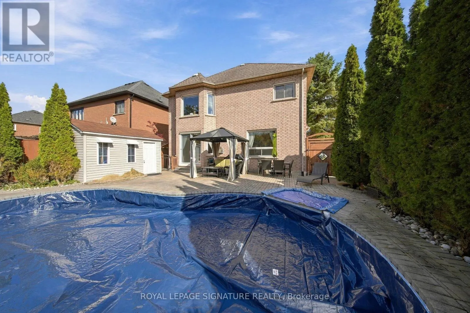 1604 VALLEY RIDGE CRESCENT