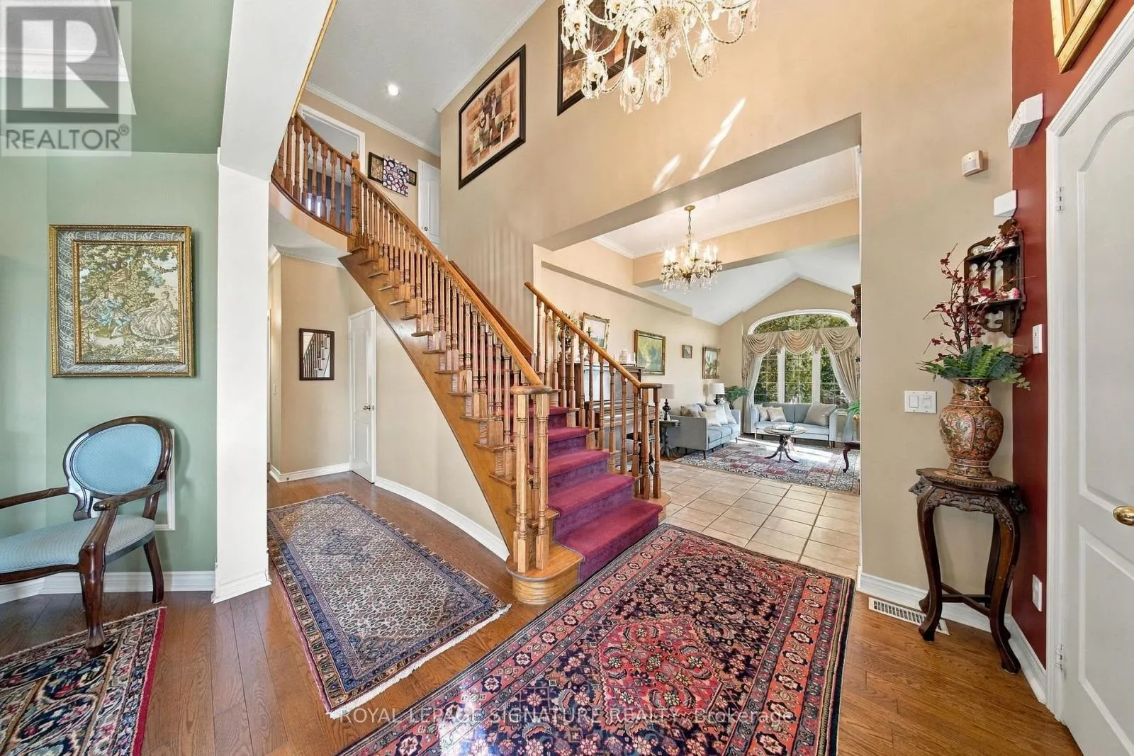 1604 VALLEY RIDGE CRESCENT