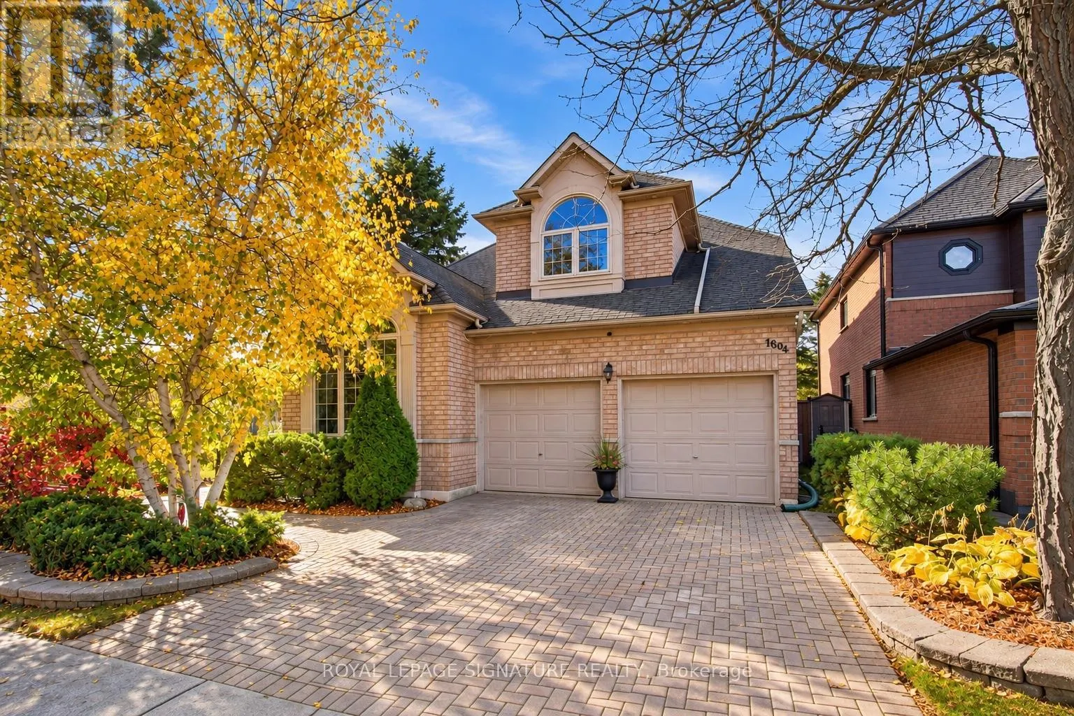 1604 VALLEY RIDGE CRESCENT