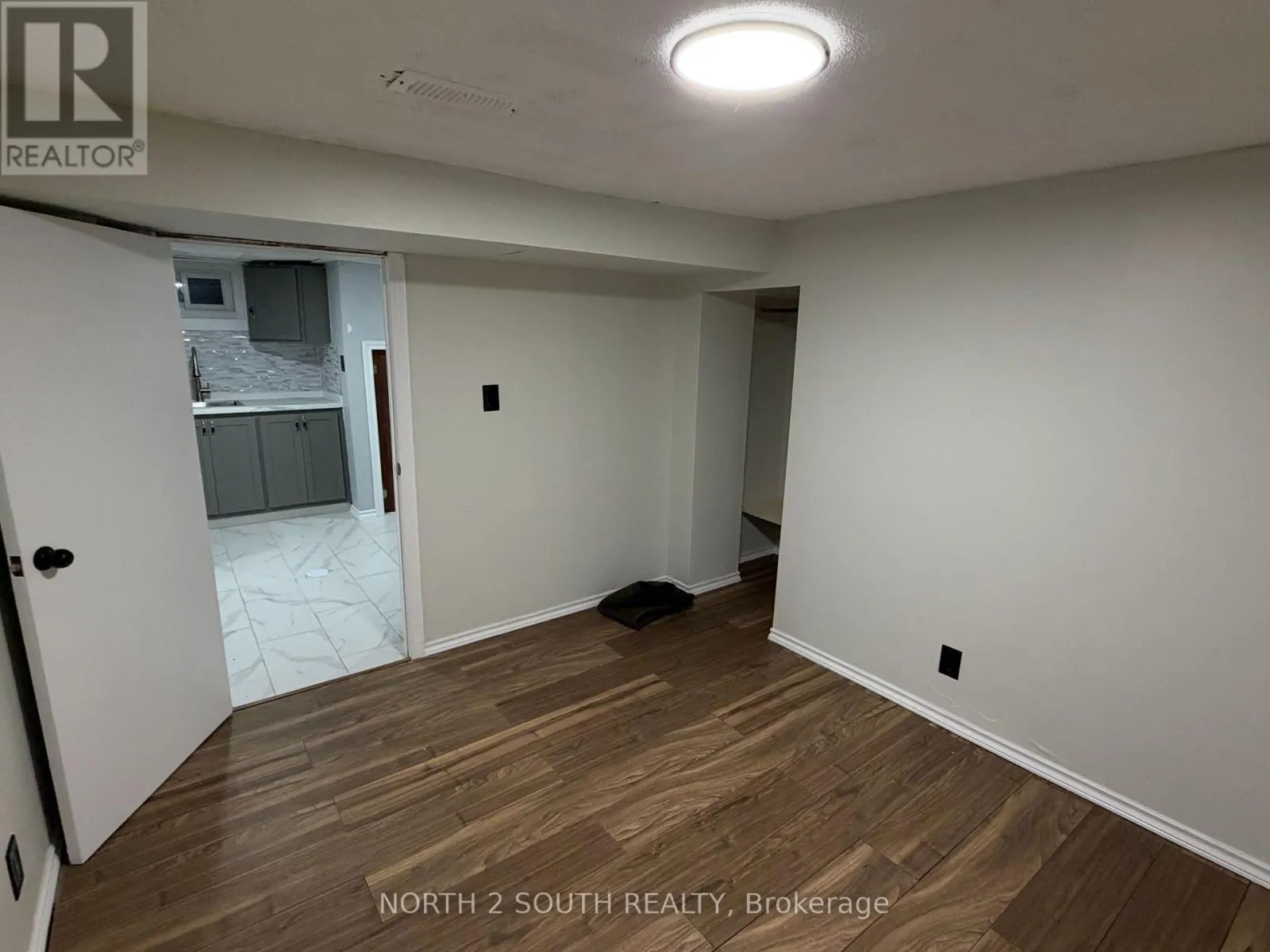 LOWER - 998 WARDEN AVENUE