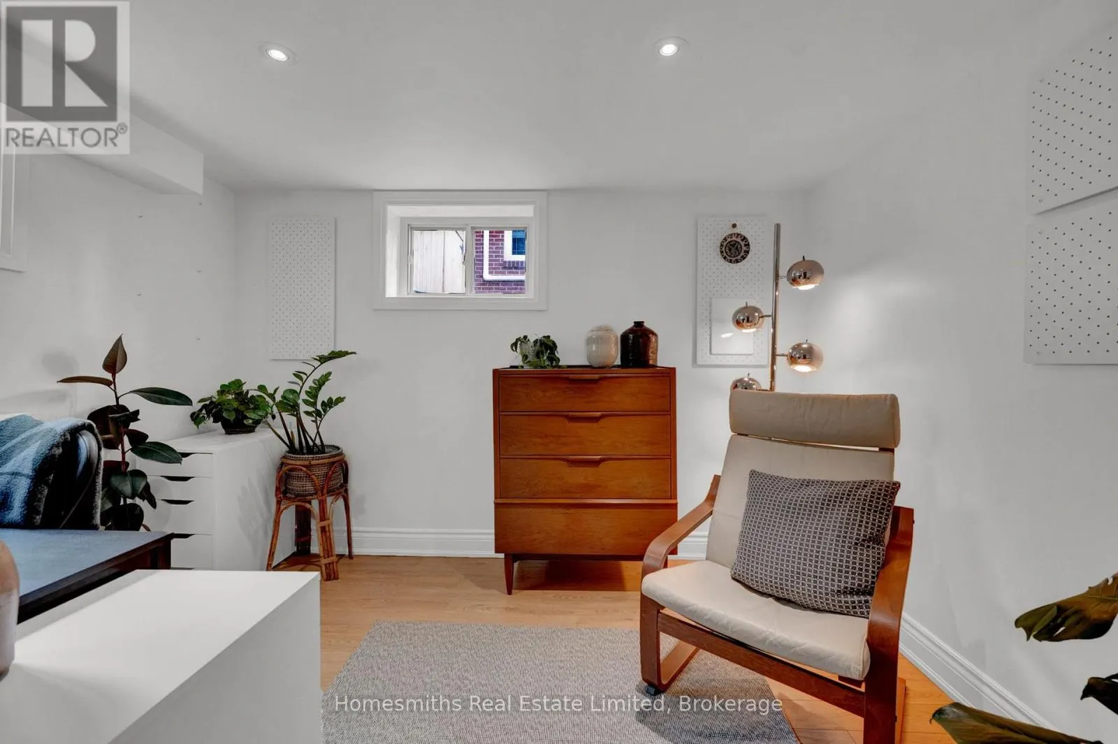 1 EDSALL AVENUE