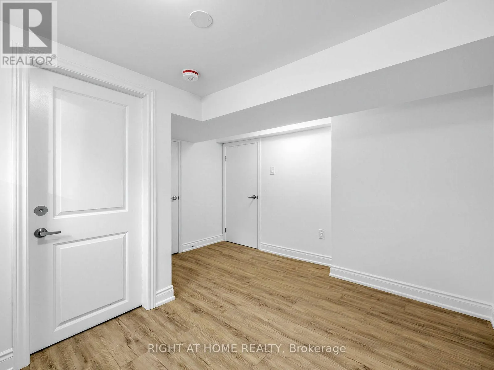 BASEMENT - 75 BARRYMORE ROAD