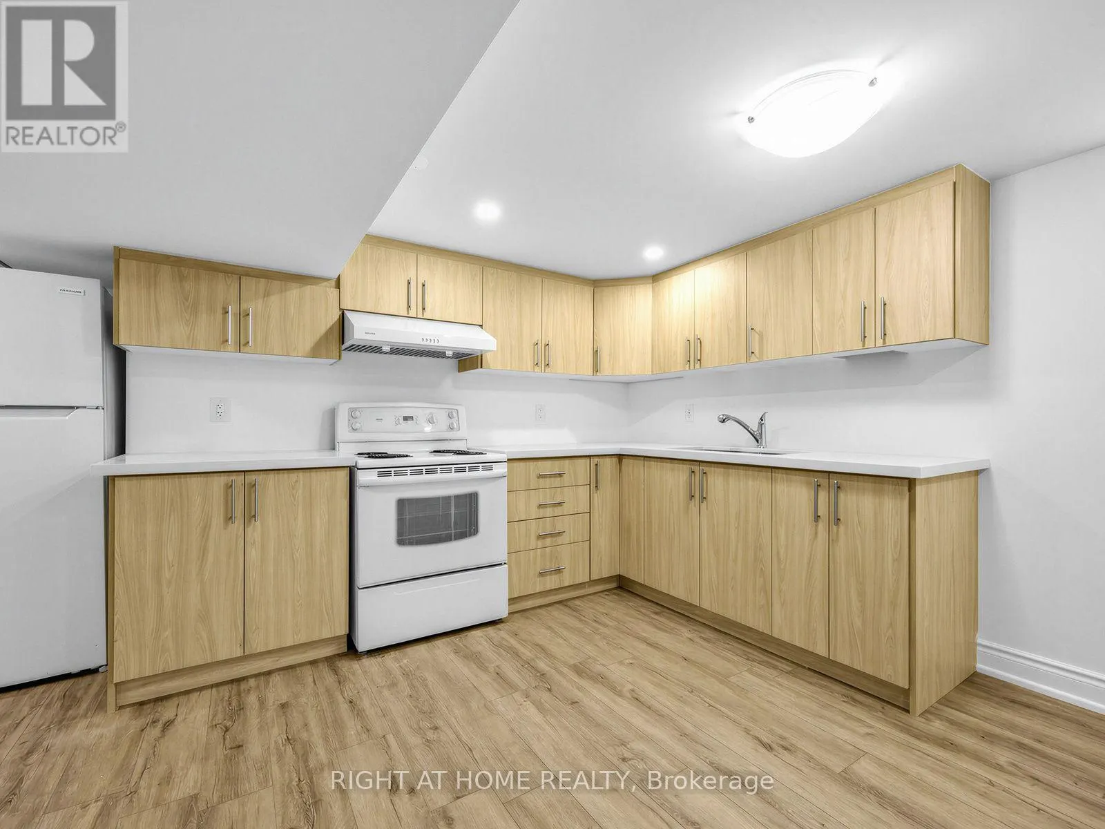 BASEMENT - 75 BARRYMORE ROAD