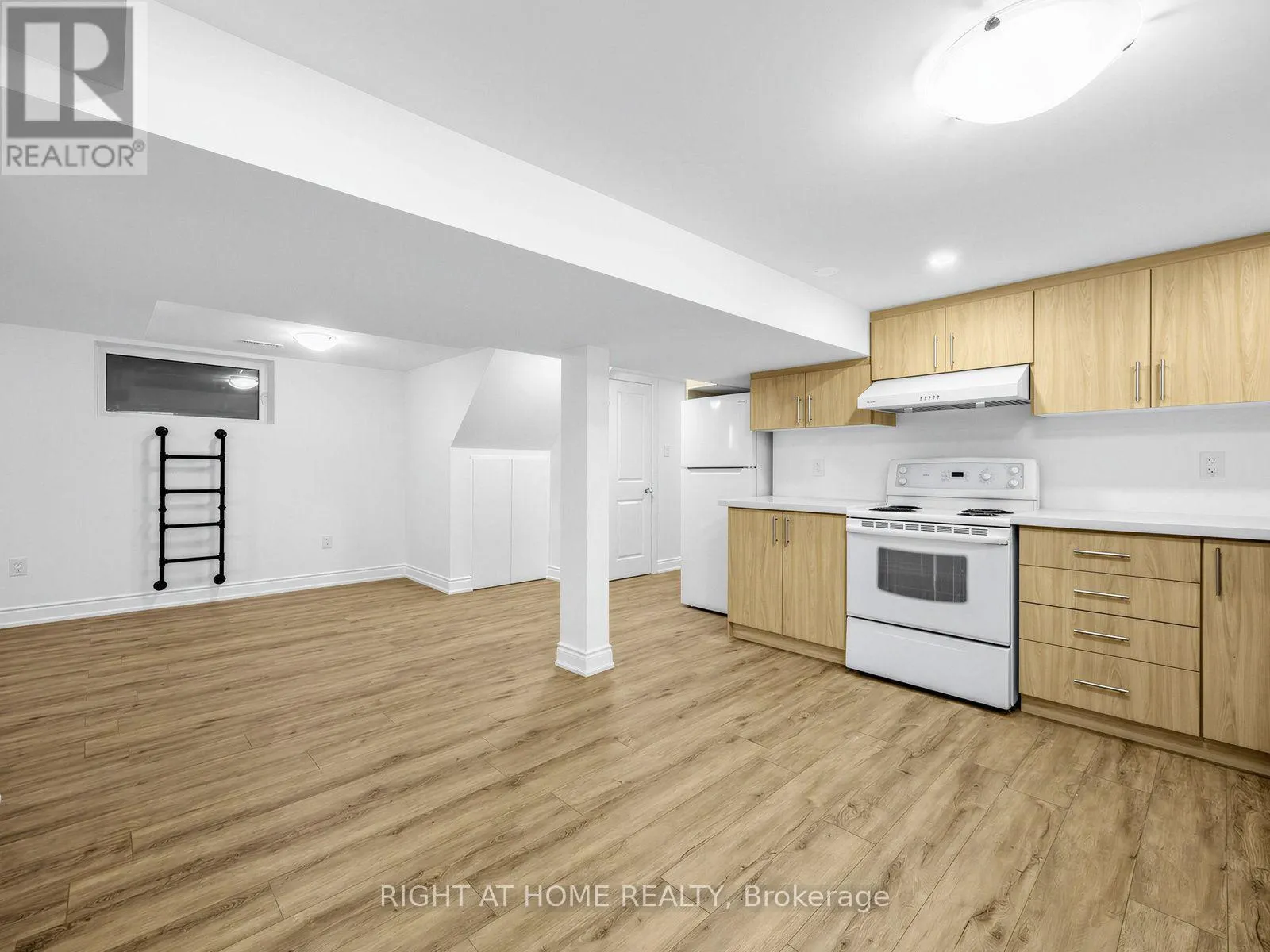 BASEMENT - 75 BARRYMORE ROAD
