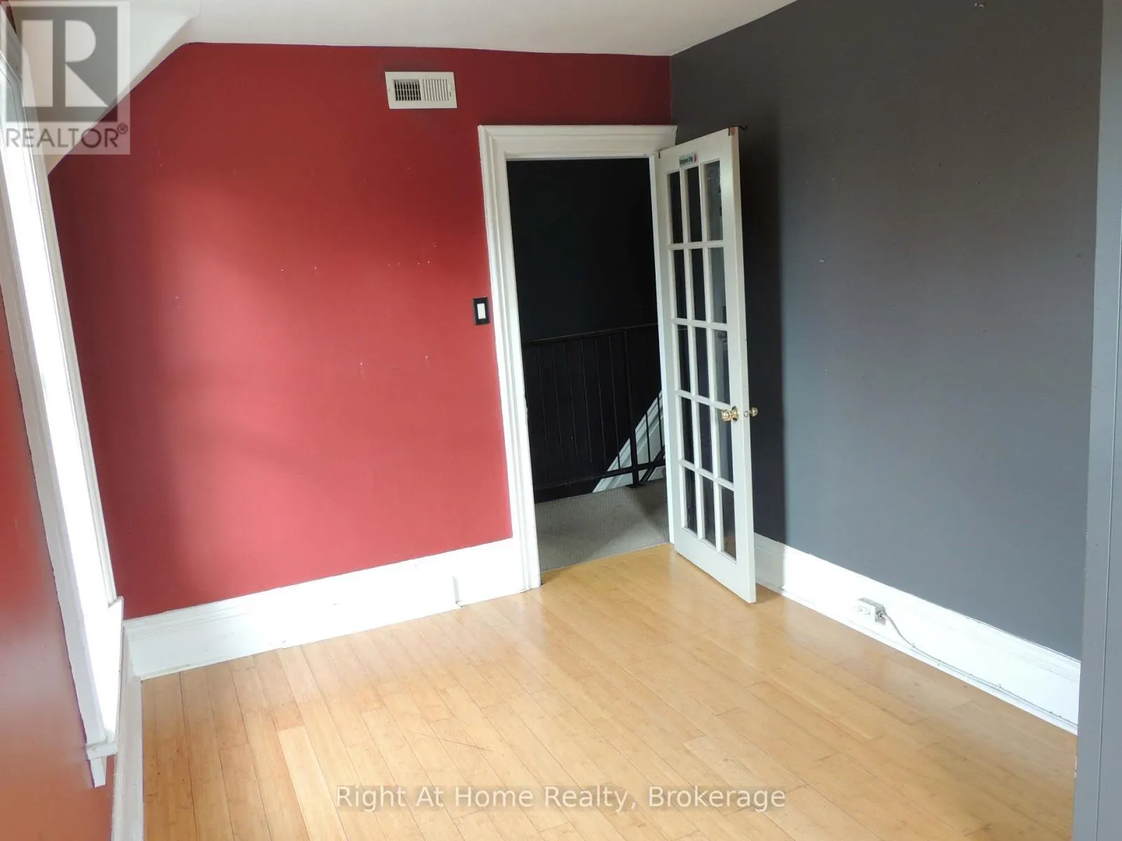 2ND FLOOR - 51 BALDWIN STREET #2nd Floor