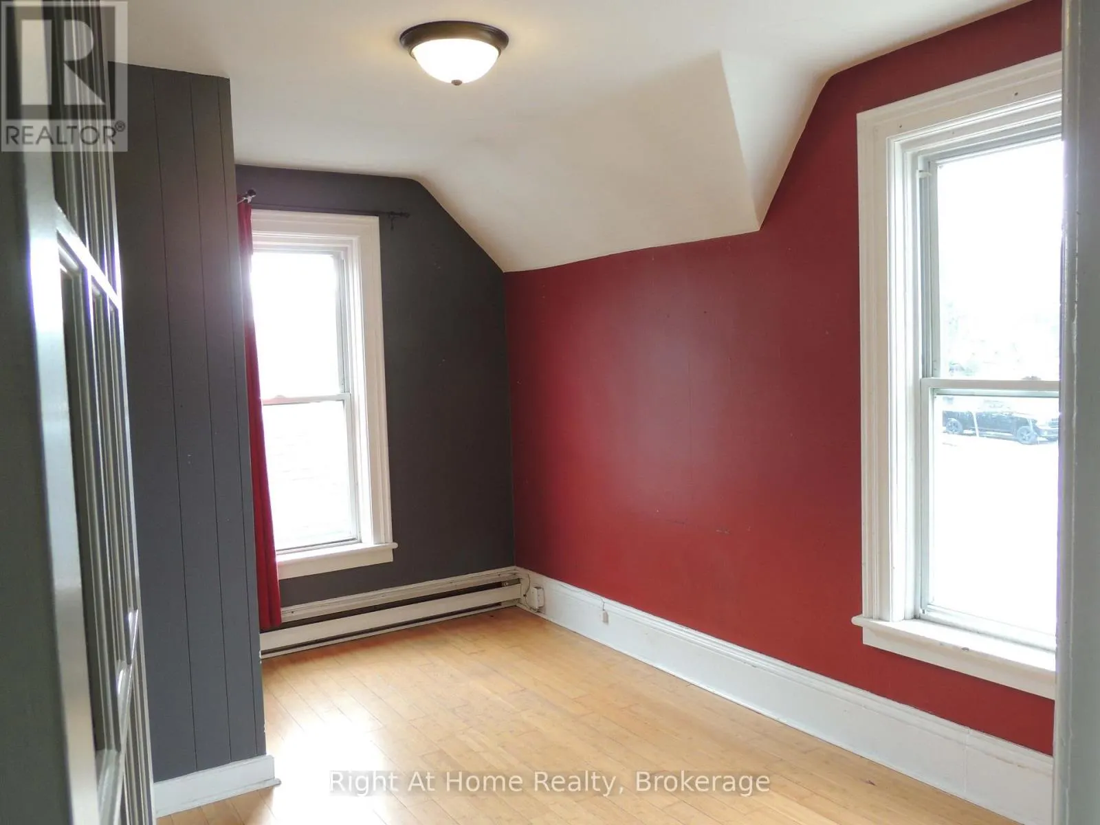 2ND FLOOR - 51 BALDWIN STREET #2nd Floor