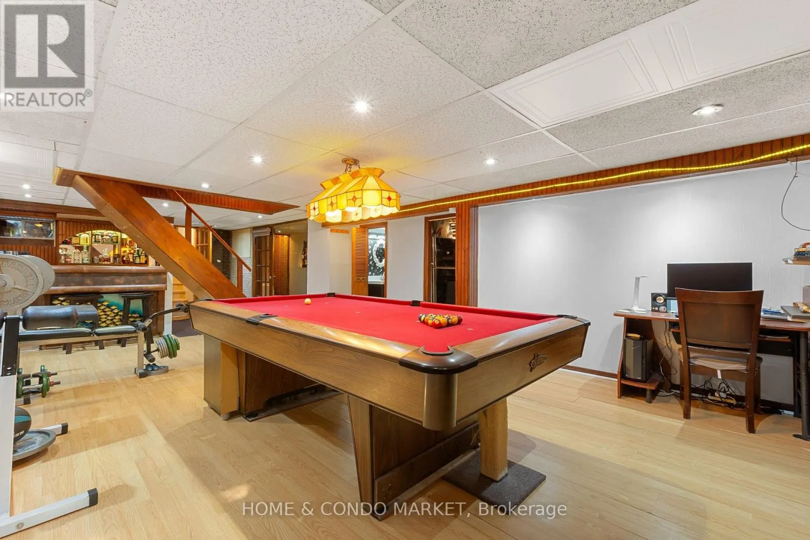 164 BROOKSIDE DRIVE