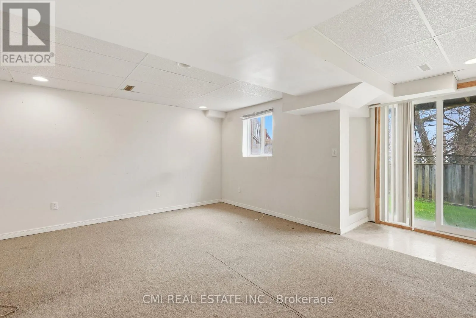 2275 CHAPMAN COURT