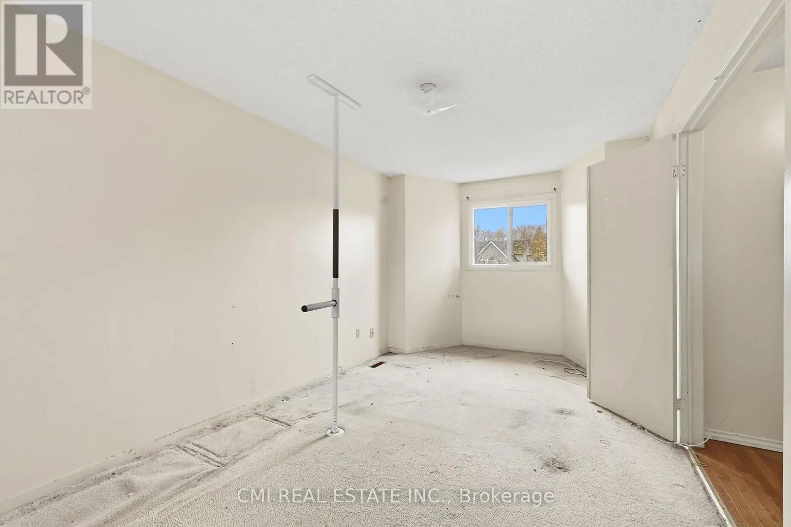 2275 CHAPMAN COURT