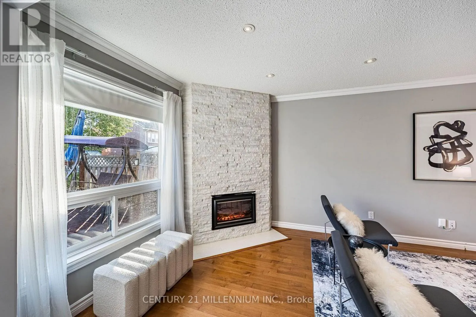 31 DURNESS AVENUE