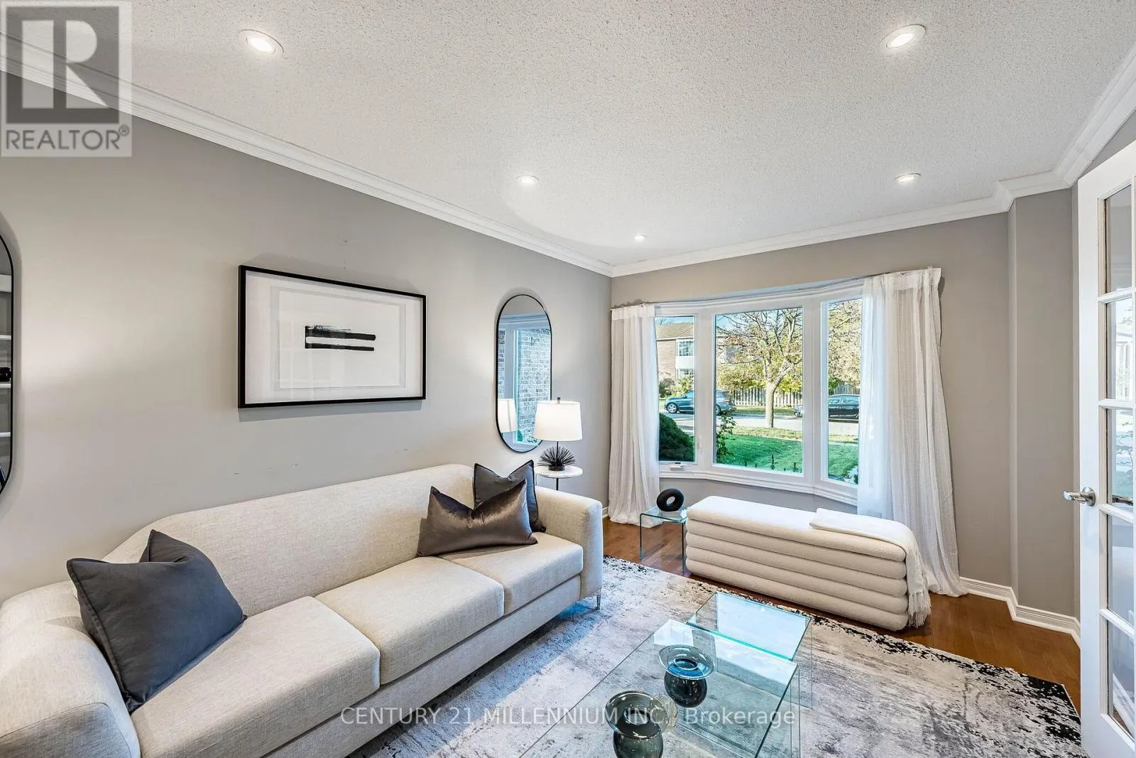 31 DURNESS AVENUE