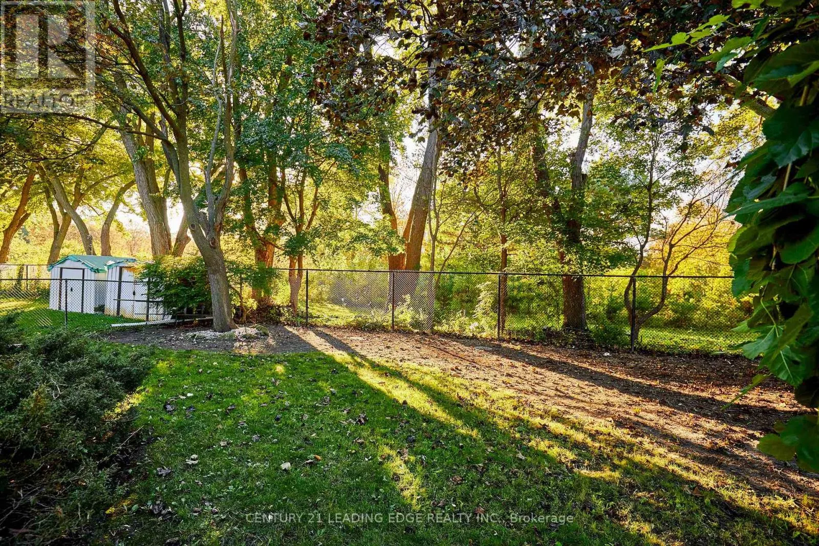777 HUNTINGWOOD DRIVE