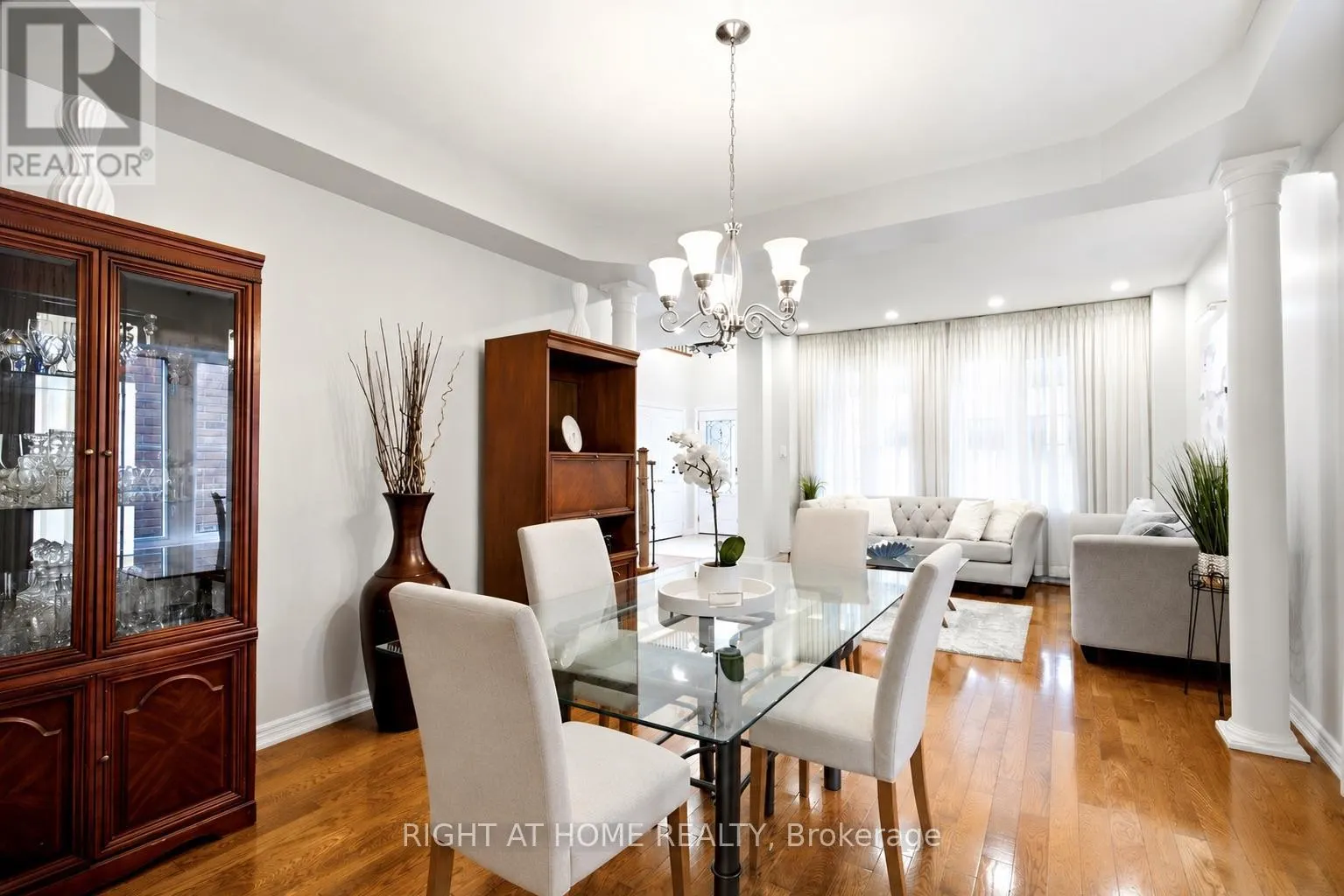 1427 ALDERGROVE COURT