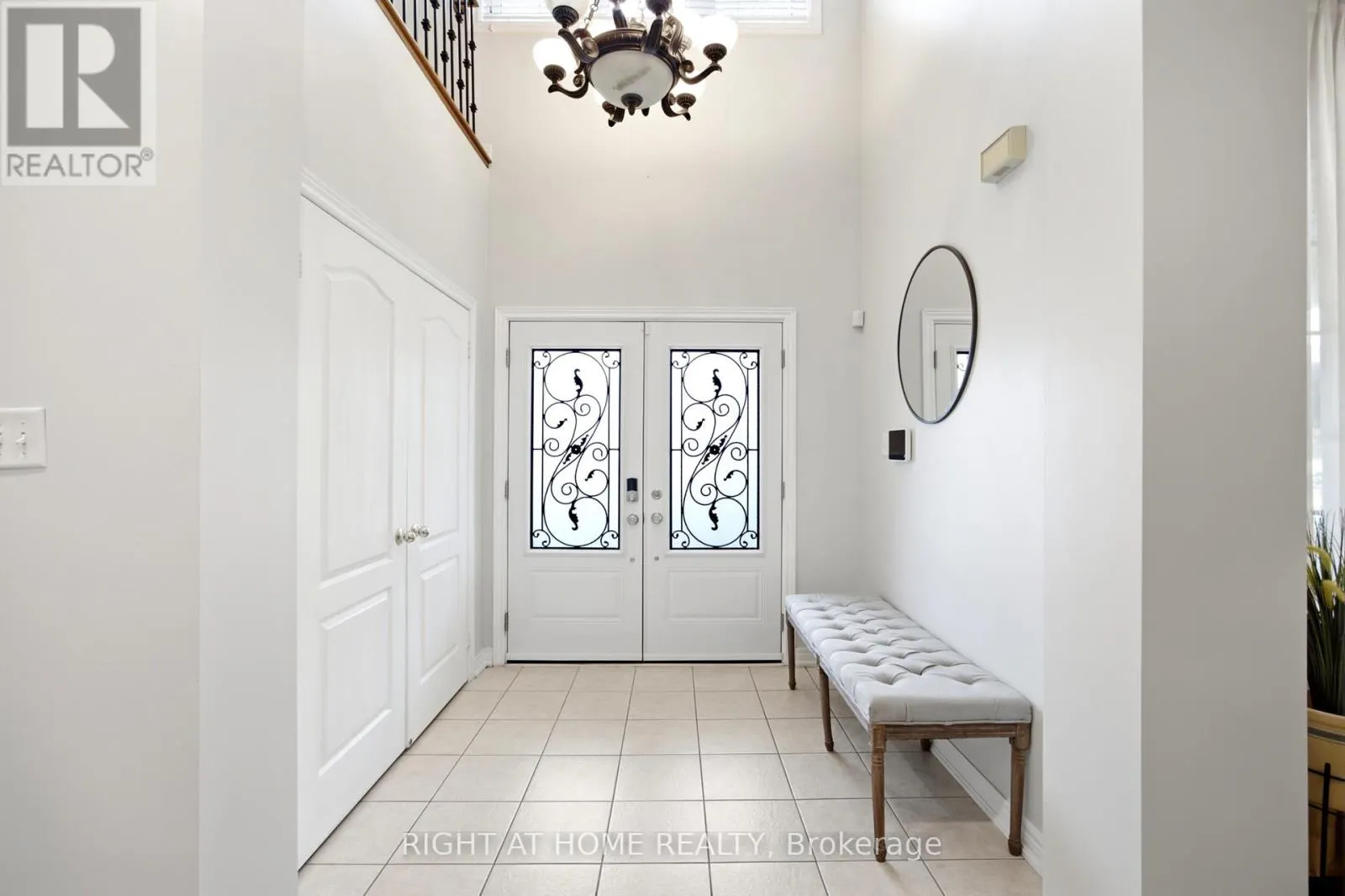1427 ALDERGROVE COURT