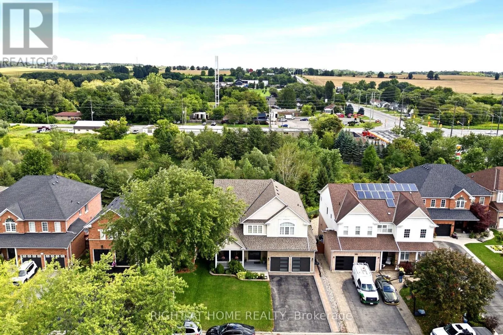 1427 ALDERGROVE COURT