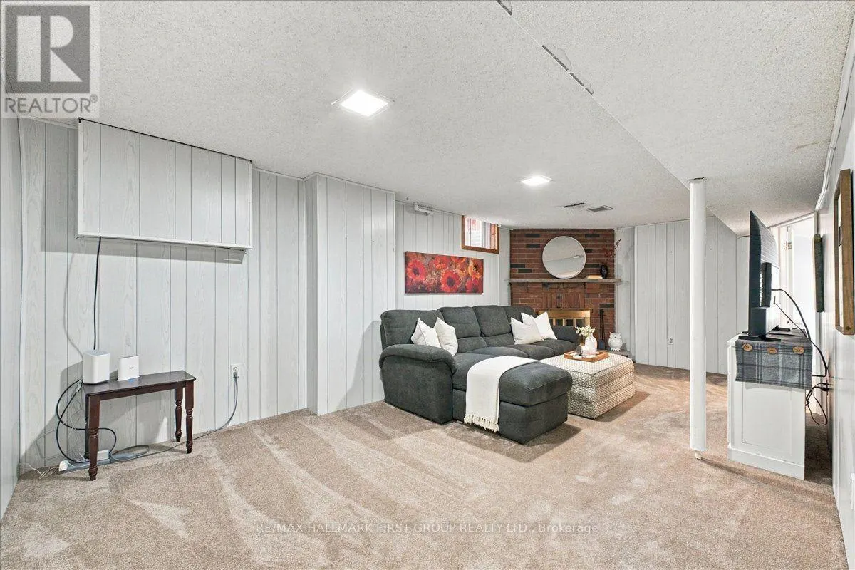 1168 CEDARCROFT CRESCENT