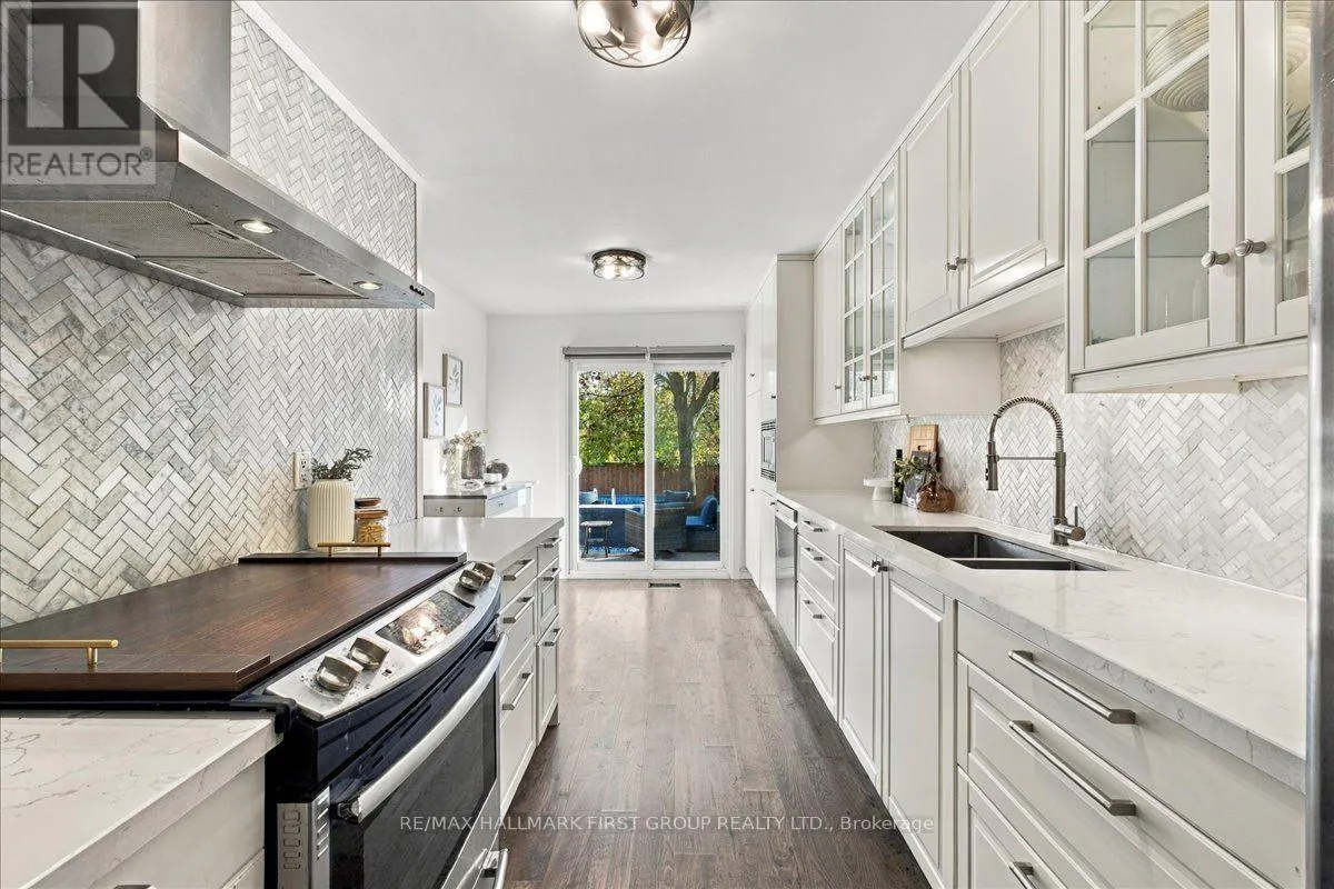 1168 CEDARCROFT CRESCENT
