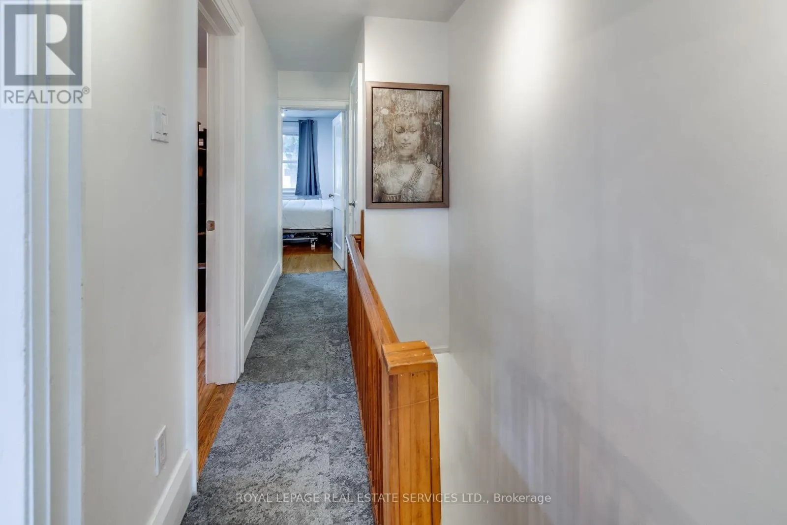23 KINGS PARK BOULEVARD