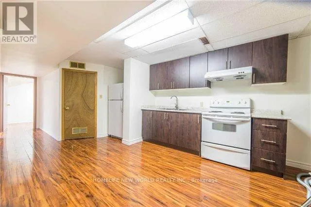 BSMT - 40 BURNT BARK DRIVE