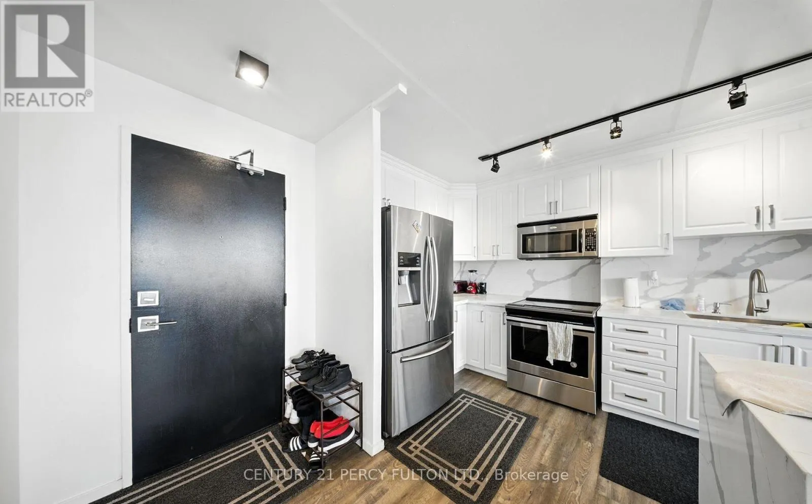 1212 - 2 GLAMORGAN AVENUE