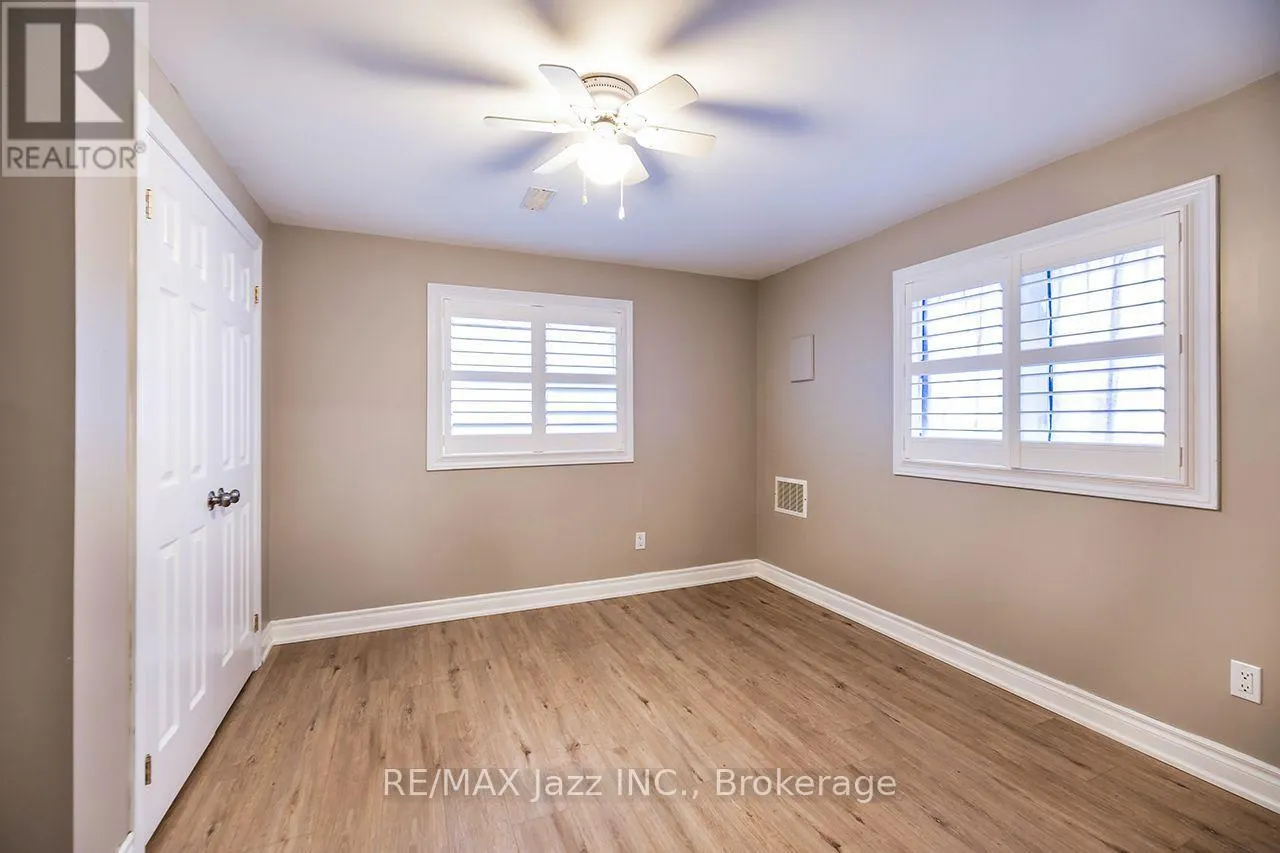 LOWER - 14 ARNOLD CRESCENT #Lower