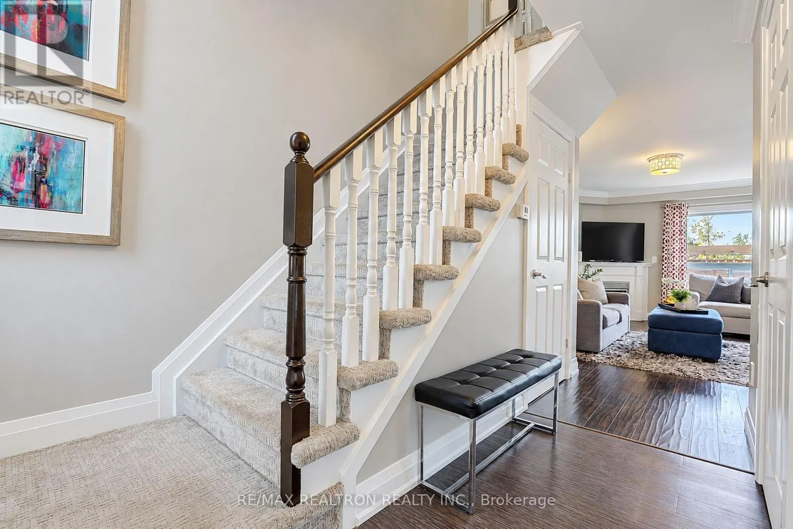 32 TROWELL LANE