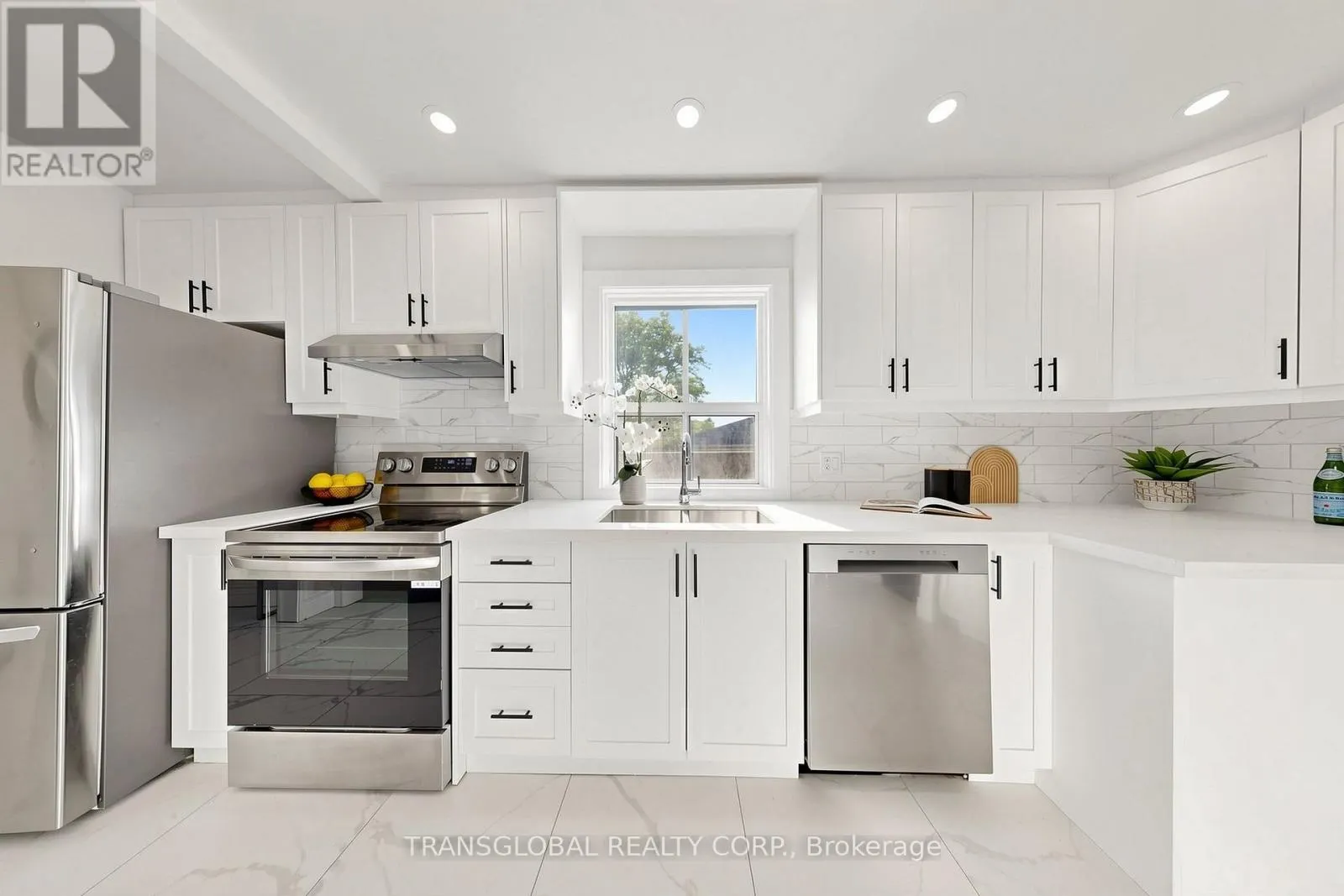 10 ANTICOSTI DRIVE