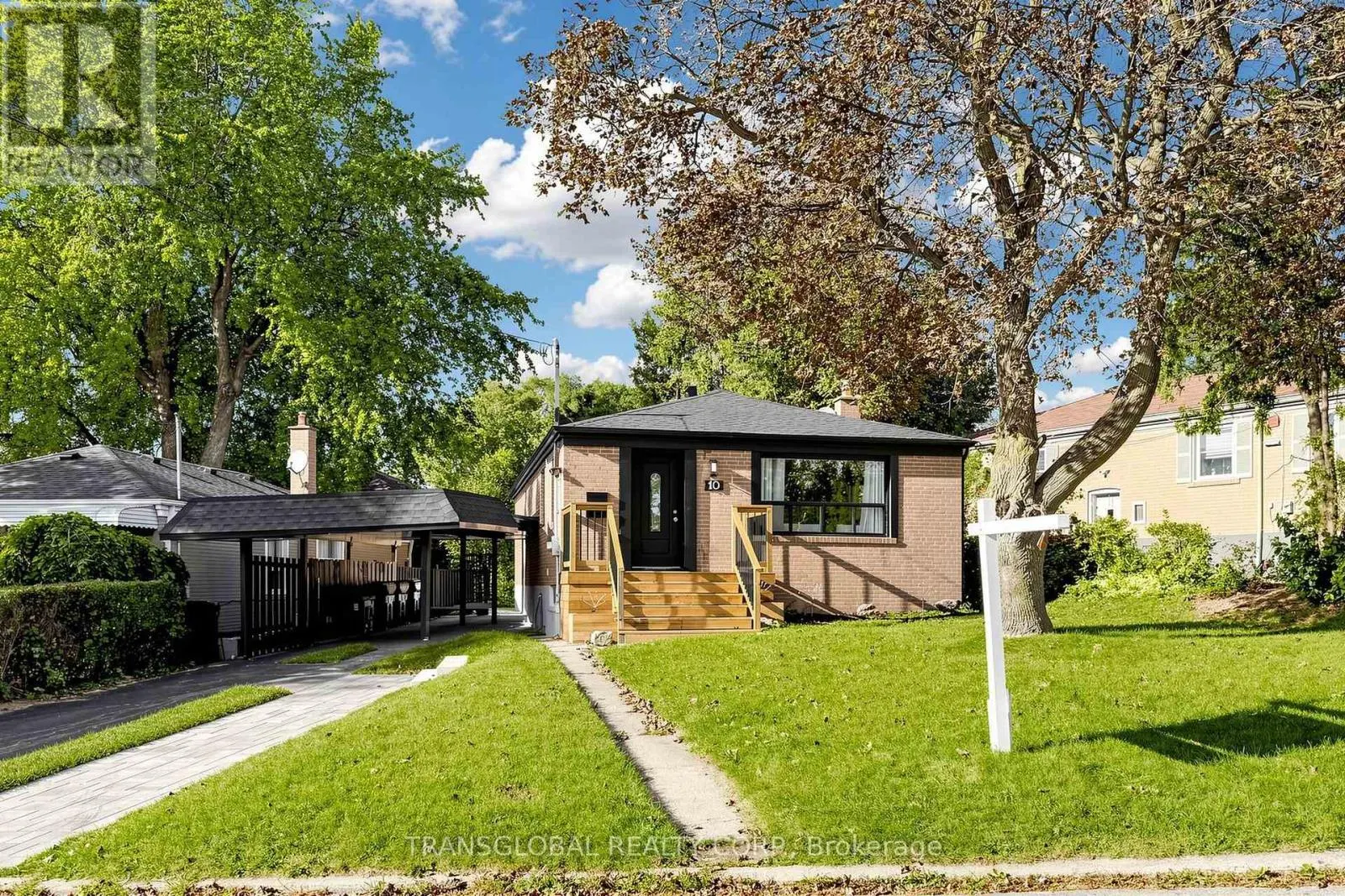 MAIN - 10 ANTICOSTI DRIVE