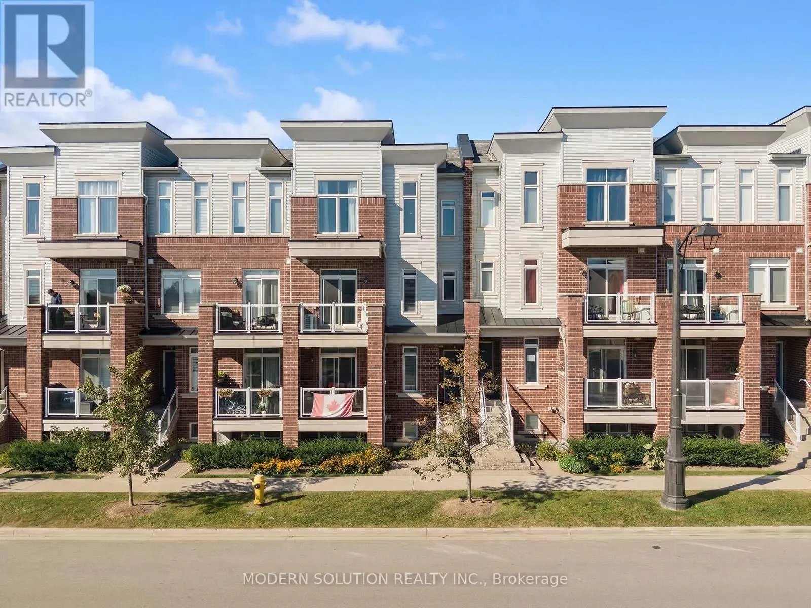 94 - 2584 WILLIAM JACKSON DRIVE