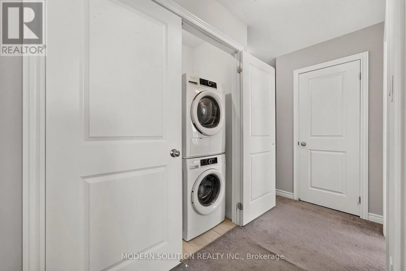 94 - 2584 WILLIAM JACKSON DRIVE