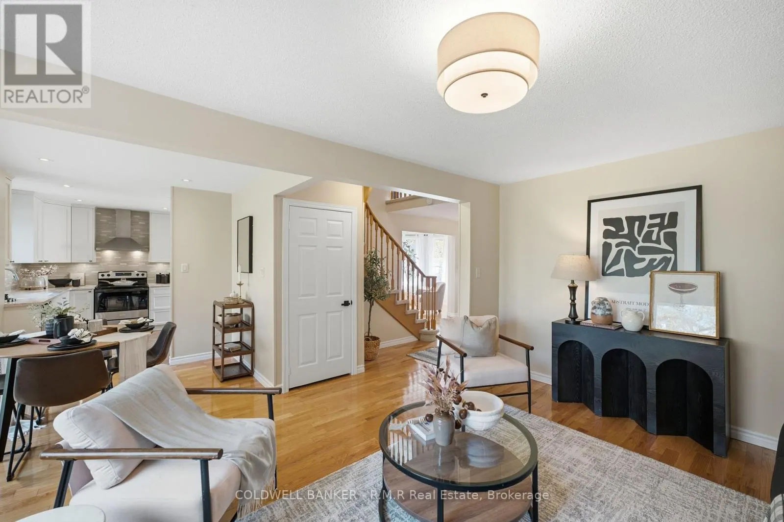 923 LAVIS COURT