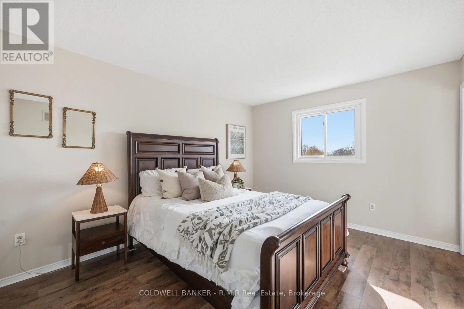 923 LAVIS COURT