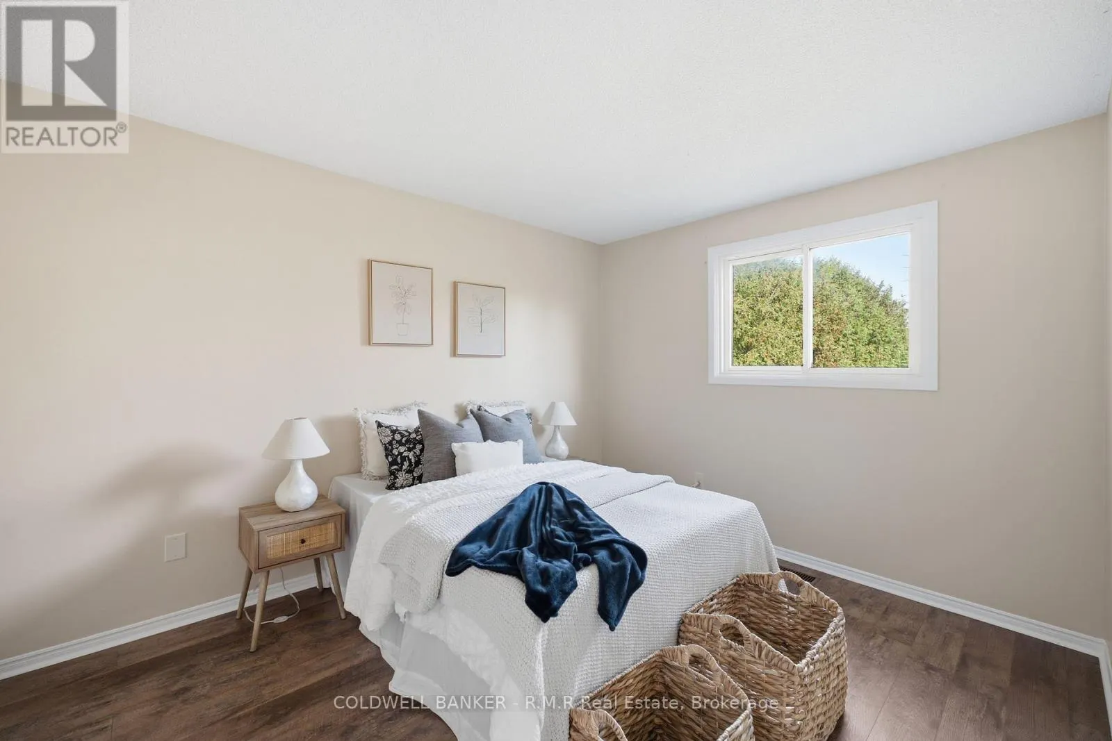 923 LAVIS COURT